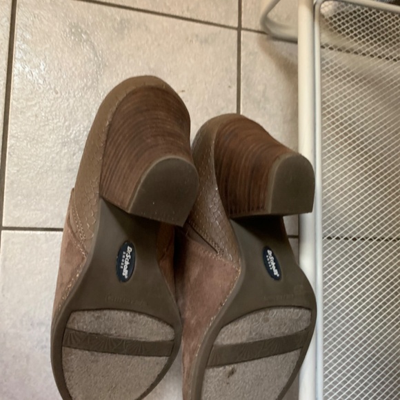 Boots - Picture 2 of 2